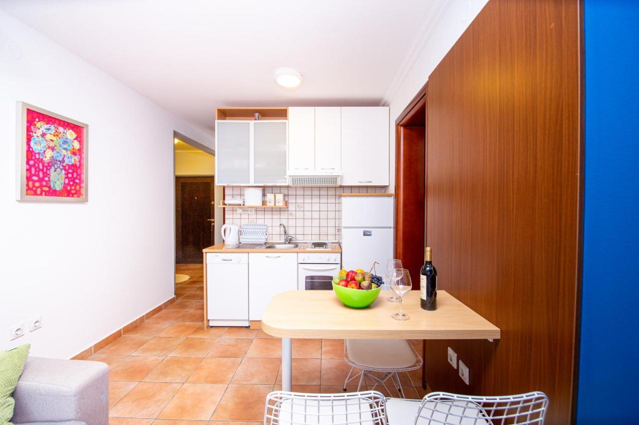 Gospostina Prima Apartment Budva Ngoại thất bức ảnh