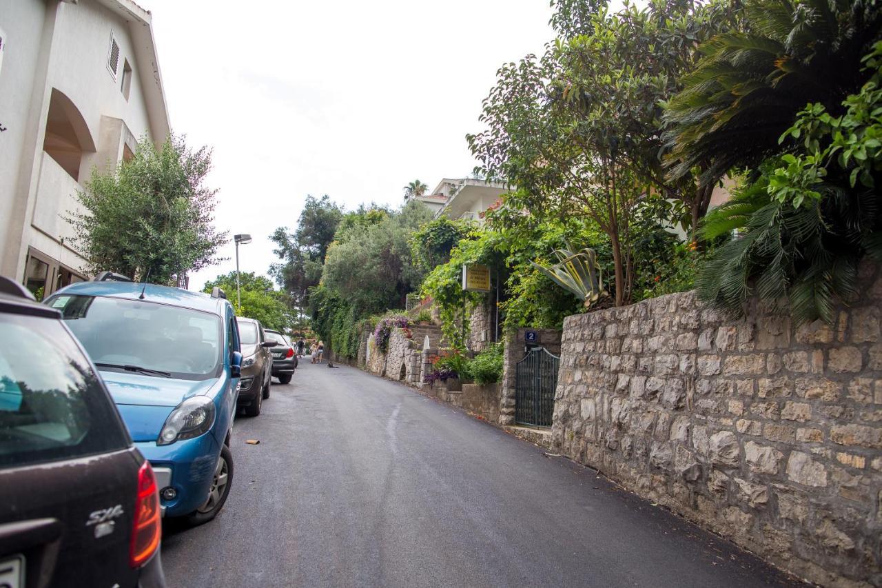 Gospostina Prima Apartment Budva Ngoại thất bức ảnh